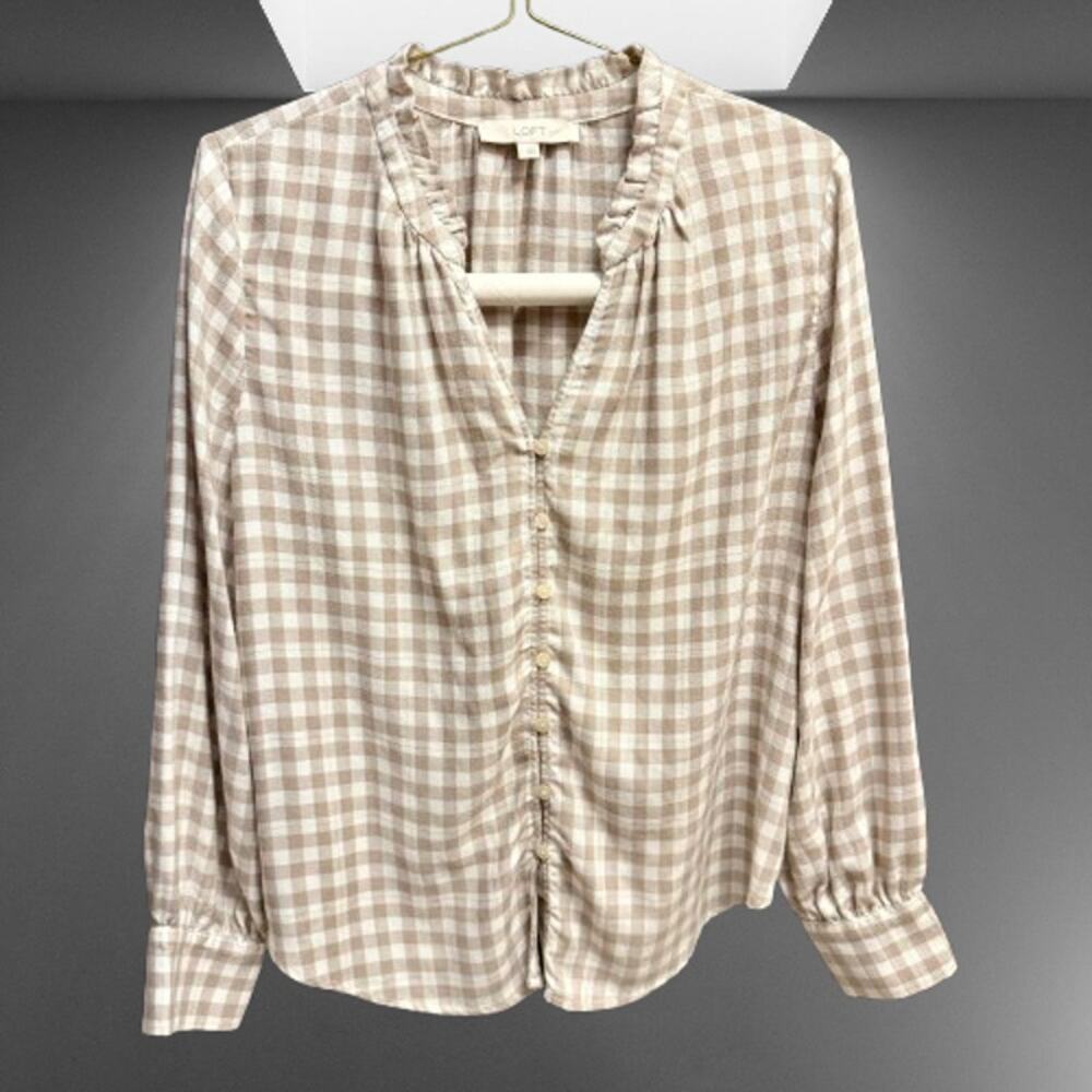 🎉HP!🎉LOFT Shimmer Plaid V-Neck Blouse (Size L)